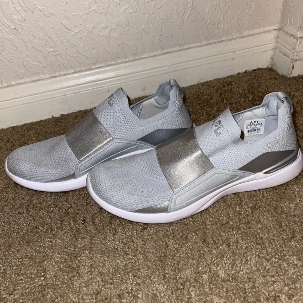 APL Grey/Silver